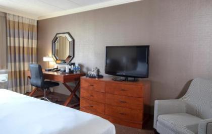 Sheraton Niagara Falls - image 2