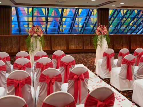 Seneca Niagara Resort & Casino - image 3