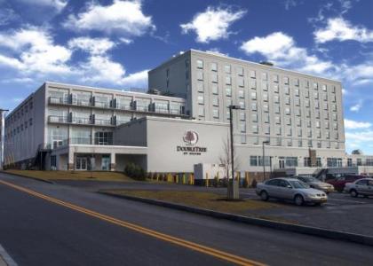 DoubleTree by Hilton Hotel Niagara Falls New York - image 3