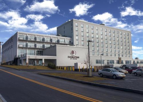 DoubleTree by Hilton Hotel Niagara Falls New York - image 3