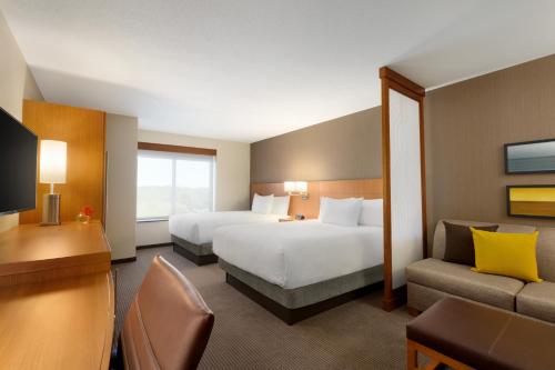 Hyatt Place Niagara Falls - image 4
