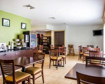 Sleep Inn & Suites Niantic - image 10