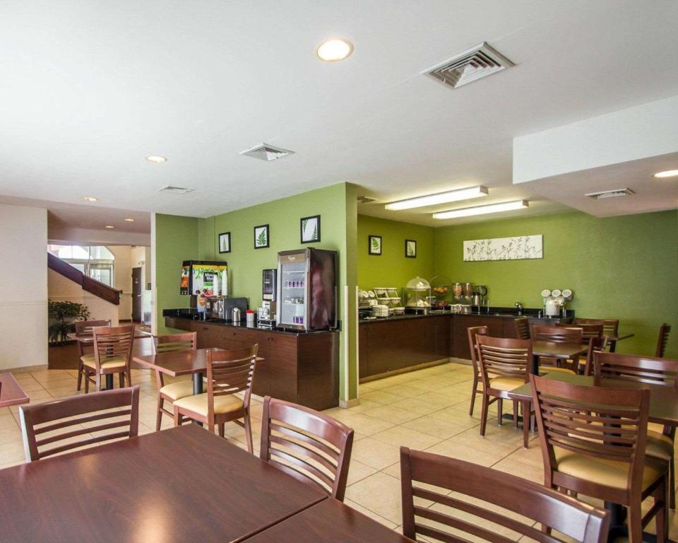 Sleep Inn & Suites Niantic - image 5