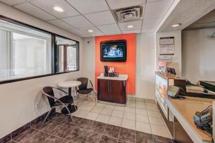 Motel 6-Niantic CT - New London - image 13