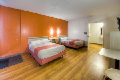 Motel 6-Niantic CT - New London - image 7