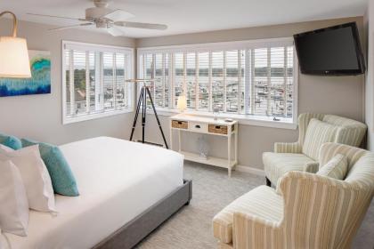 Inn at Harbor Hill Marina - image 11