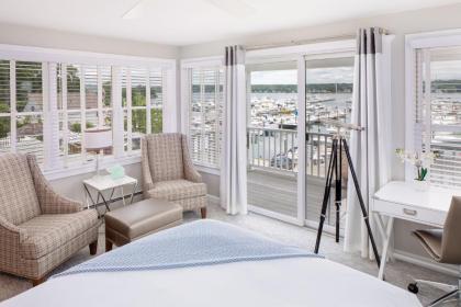 Inn at Harbor Hill Marina - image 4