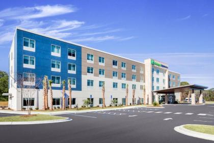 Holiday Inn Express & Suites Niceville - Eglin Area an IHG Hotel