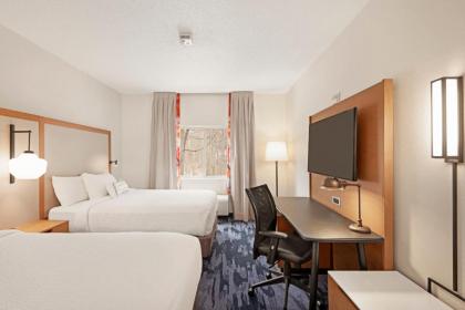 Fairfield Inn by Marriott Warren Niles - image 15
