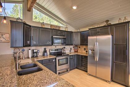 Updated Lakefront Home with Deck on Long Lake! - image 8