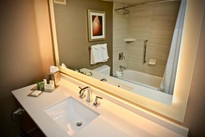 Hilton Atlanta Northeast - image 3