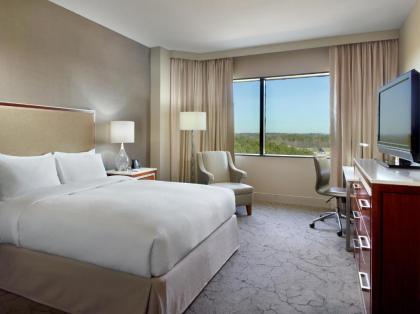 Hilton Atlanta Northeast - image 5