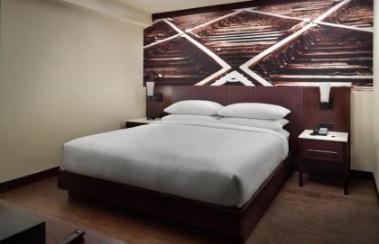 Atlanta Marriott Peachtree Corners - image 8
