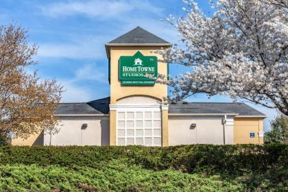 HomeTowne Studios by Red Roof - Atlanta NE - Peachtree Corners - image 6
