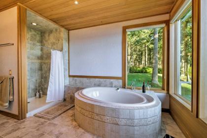 Marrowstone Island Home on Puget Sound with Mtn Views - image 7