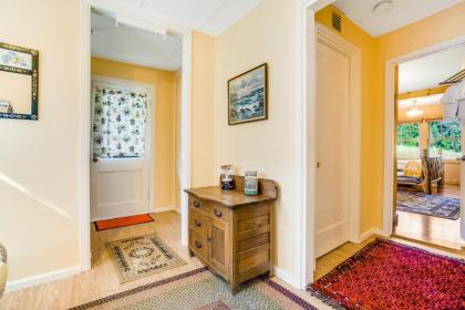 Time for Teal Beach Cottage - image 8