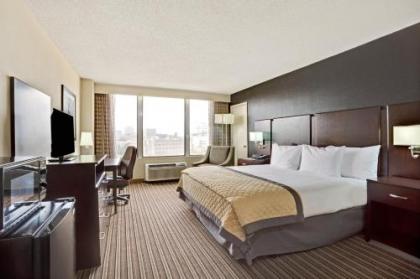 Wyndham Garden Norfolk Downtown - image 2
