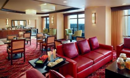 Marriott Bloomington Normal Hotel and Conference Center - image 14
