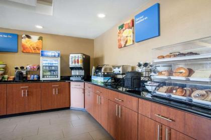 Comfort Inn & Suites Norman near University - image 14