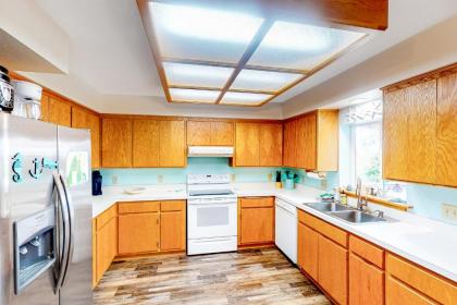 Wall Street Retreat - image 9