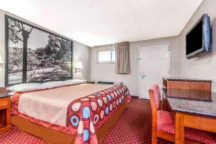 Super 8 by Wyndham North Bergen NJ/NYC Area - image 13