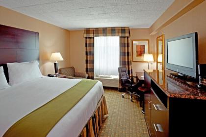 Days by Wyndham North Bergen - image 2
