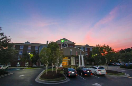 Holiday Inn Express Hotel & Suites Charleston - North an IHG Hotel - main image