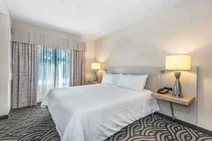 Hilton Garden Inn Charleston Airport - image 3