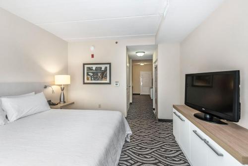 Hilton Garden Inn Charleston Airport - image 4