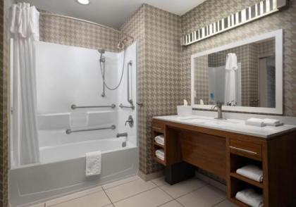 Home2 Suites by Hilton Charleston Airport Convention Center SC - image 4