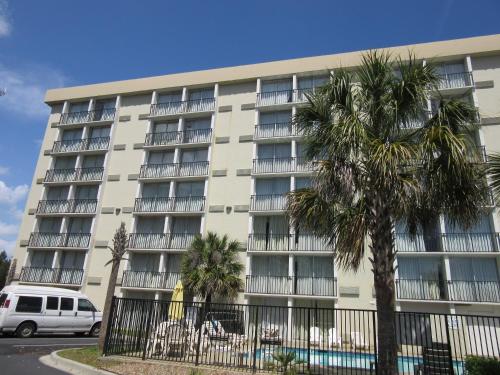 Charleston Grand Hotel - main image