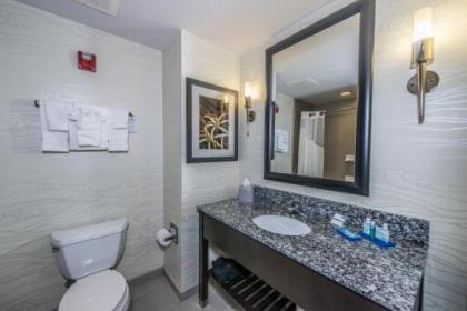 Holiday Inn Express and Suites North Charleston an IHG Hotel - image 4