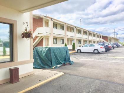 Red Carpet Inn North Chicago - image 12