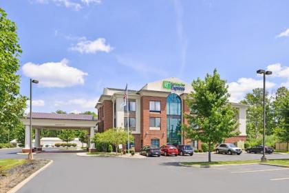 Holiday Inn Express Hotel  Suites Youngstown   North LimaBoardman an IHG Hotel Ohio