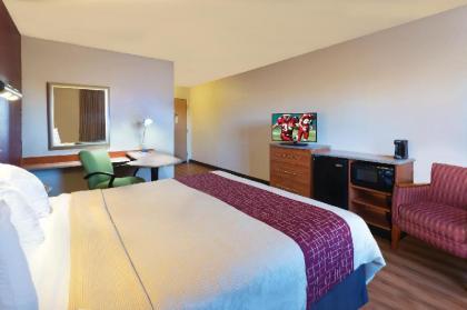 Red Roof Inn North Little Rock - image 16