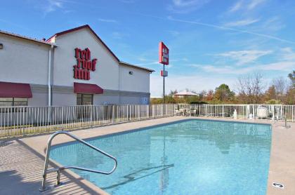Red Roof Inn North Little Rock - image 4