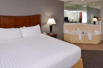 Holiday Inn Express Hotel & Suites North Little Rock an IHG Hotel - image 6