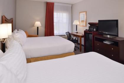 Holiday Inn Express Hotel & Suites North Little Rock an IHG Hotel - image 9