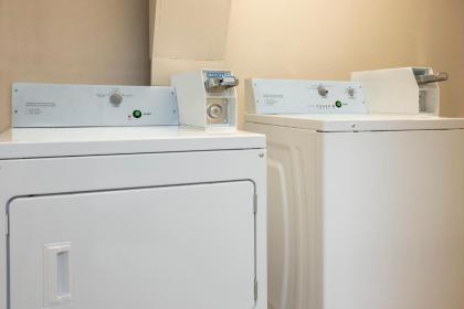 Country Inn & Suites By Radisson North Little Rock - image 11