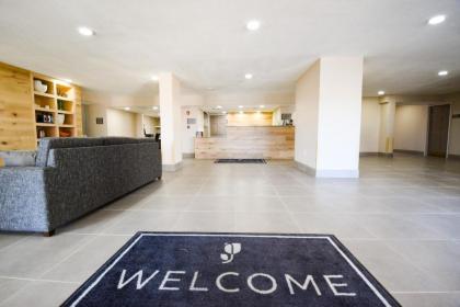 Country Inn & Suites By Radisson North Little Rock - image 5