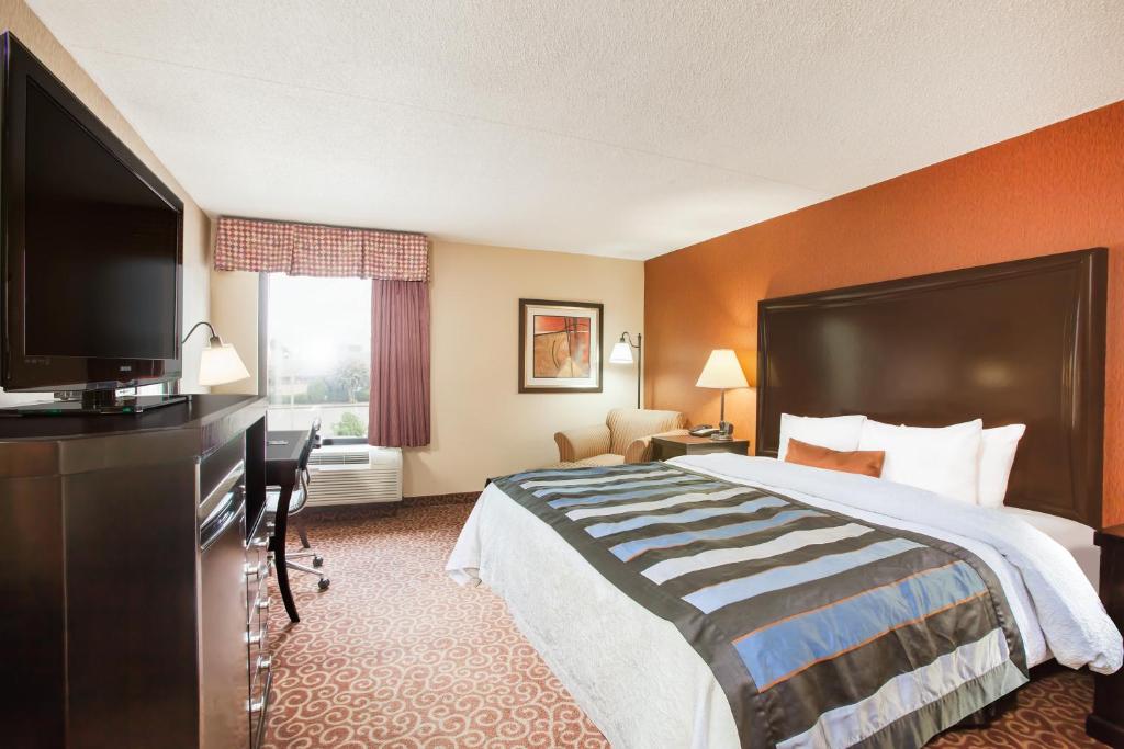 Wingate by Wyndham North Little Rock - image 2