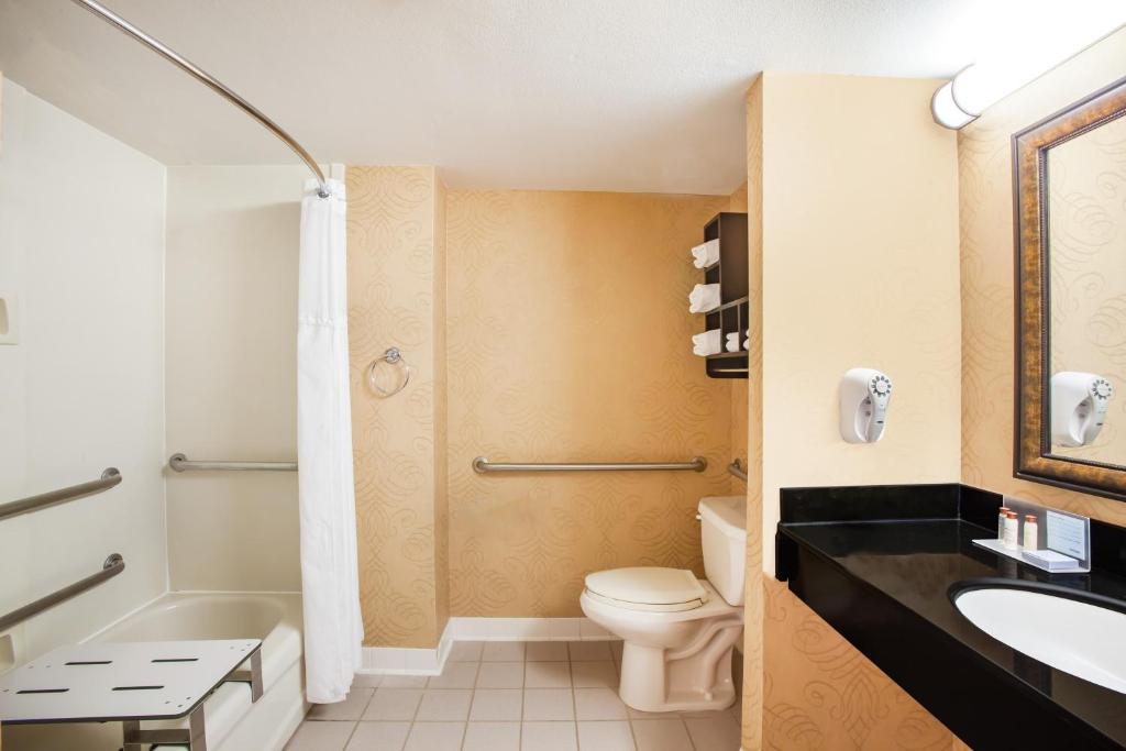 Wingate by Wyndham North Little Rock - image 5
