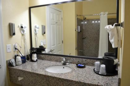 Best Western Sherwood Inn & Suites - image 3
