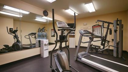 Best Western Sherwood Inn & Suites - image 9