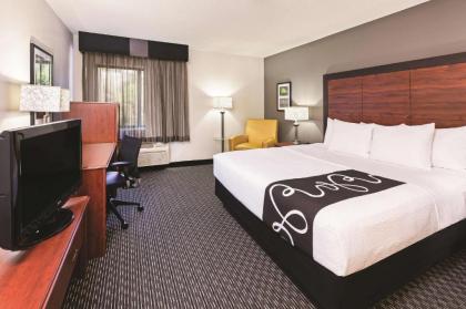 La Quinta by Wyndham N Little Rock - McCain Mall - image 3