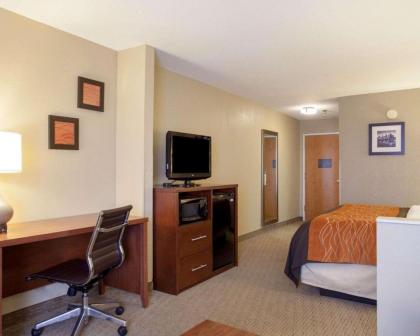 Quality Inn & Suites I-40 East - image 11