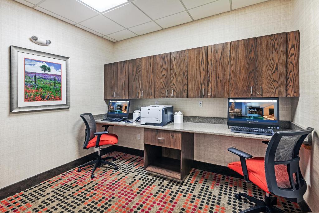 Hampton Inn North Little Rock McCain Mall AR - image 6