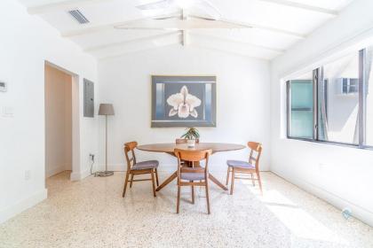 Newly Renovated Space in Miami Biscayne Park Area! - image 14