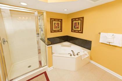 Barefoot Resort Golf & Yacht Club Villas - image 3