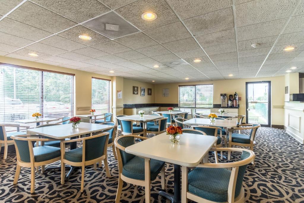 Baymont by Wyndham North Myrtle Beach - image 2